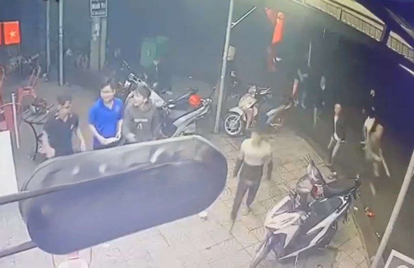 Rượt đuổi, ẩu đả gây náo loạn ở Biên Hoà - Hình 2
