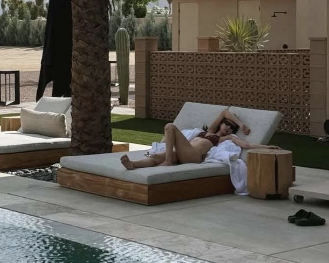 Thời tiết lúc này không thể nóng bằng Jennie khoe ảnh bikini: 1 chi tiết độc quyền không ai có được - Hình 4