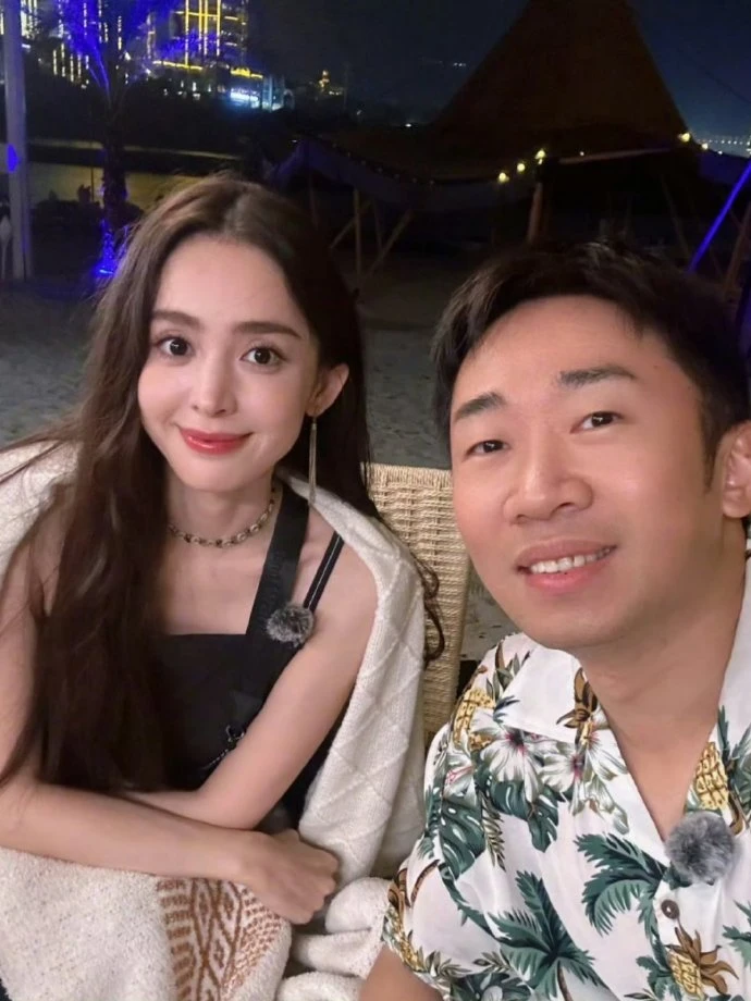 Trương Vân Long bị Cổ Lực Na Trát đá, đen tình nhưng đỏ sự nghiệp cỡ nào? - Hình 2