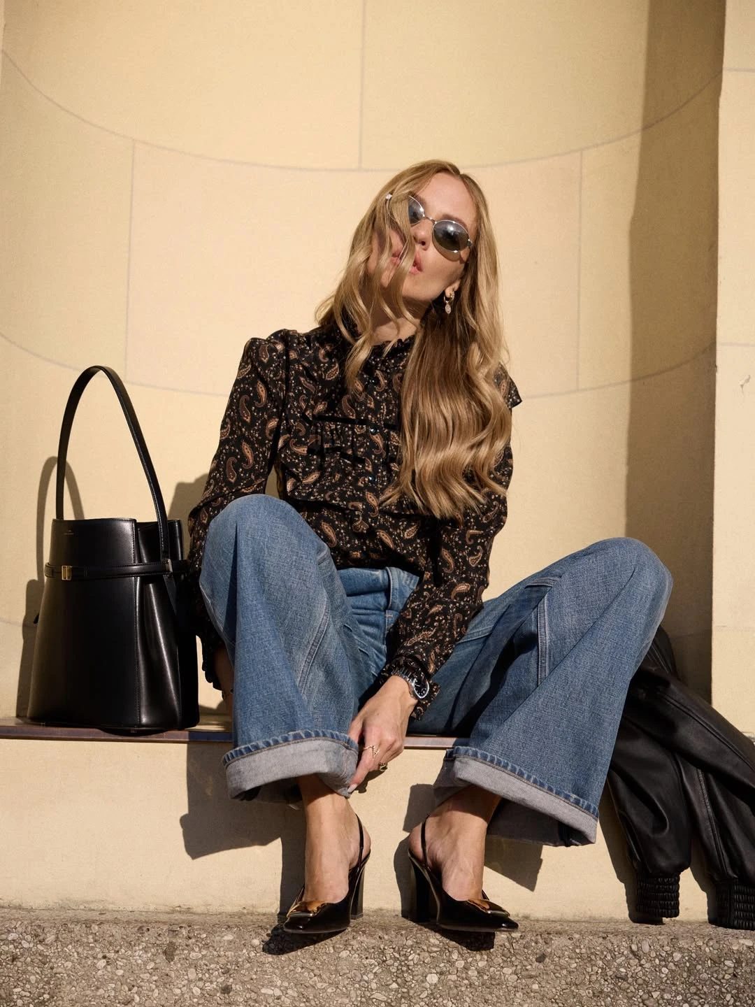 Xu hướng quần jeans đẹp nhất mùa này - Hình 1