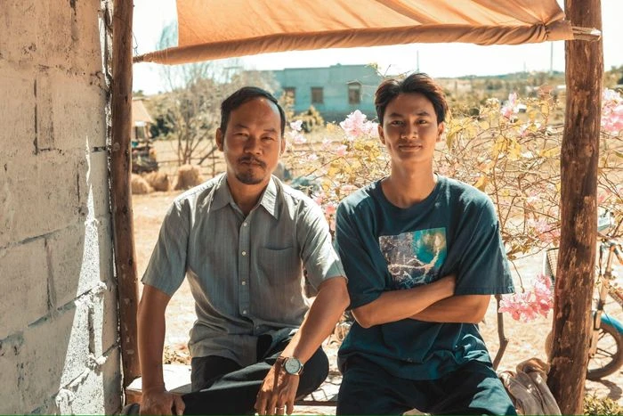 Long Đẹp Trai liều mình theo nghệ thuật dù bố mẹ ngăn cấm - cái giá của đam mê? - Hình 3