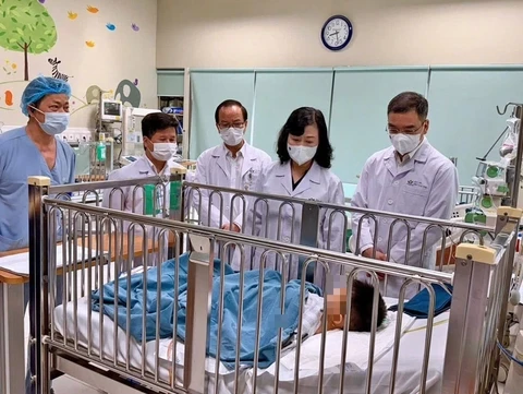 Vụ nộp đủ tiề.n mới cấp cứu CA vào cuộc, nhân viên y tế đình chỉ, bé thoát nạn - Hình 5