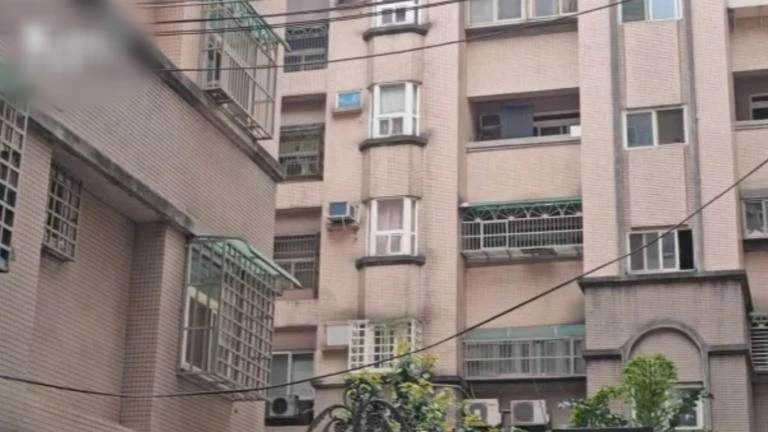 4 người Việt chế.t ở ĐL: Nghi ngộ độc, hiện trường ám ảnh, gia đình tiết lộ sốc - Hình 2