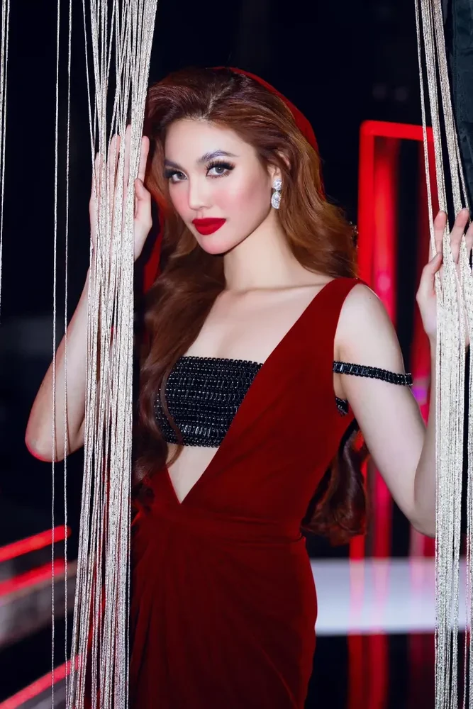 Miss World 2025: quy tụ dàn mỹ nhân cực chiến, Ý Nhi được tiên đoán out top 10 - Hình 8