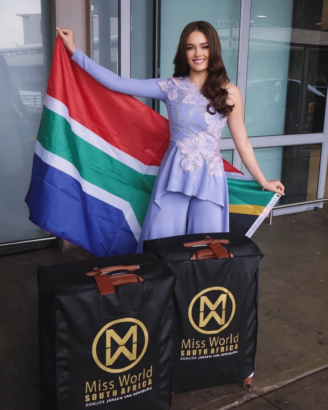 Miss World 2025: quy tụ dàn mỹ nhân cực chiến, Ý Nhi được tiên đoán out top 10 - Hình 4