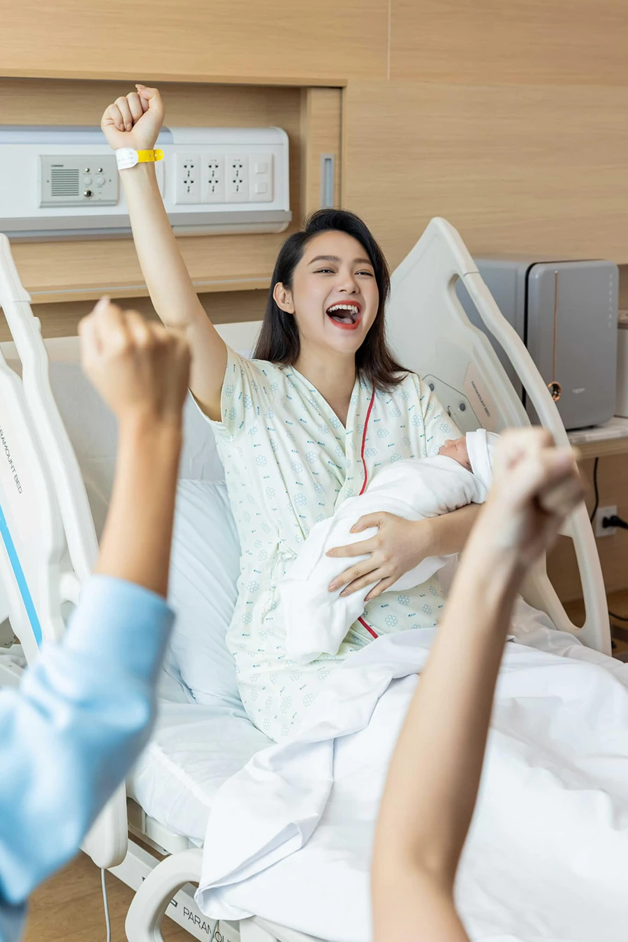 Puka lên tiếng làm rõ sự thật bức ảnh gây tranh cãi dàn dựng quá đà khi sinh con đầu lòng - Hình 7