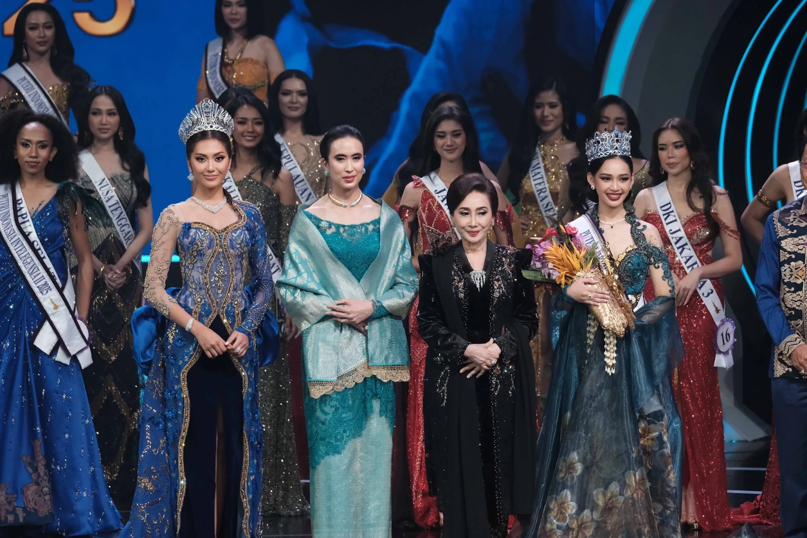 Top 2 Miss Cosmo phủ sóng, nhiệm kỳ rực rỡ hơn Miss Universe, tương lai Big 1? - Hình 6