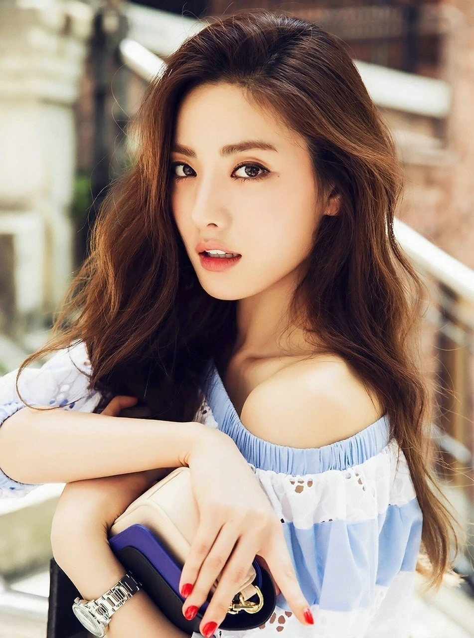 Nana (After School) vác kiếm Nhật đến Baeksang, Lisa chỉ còn là quá khứ? - Hình 5