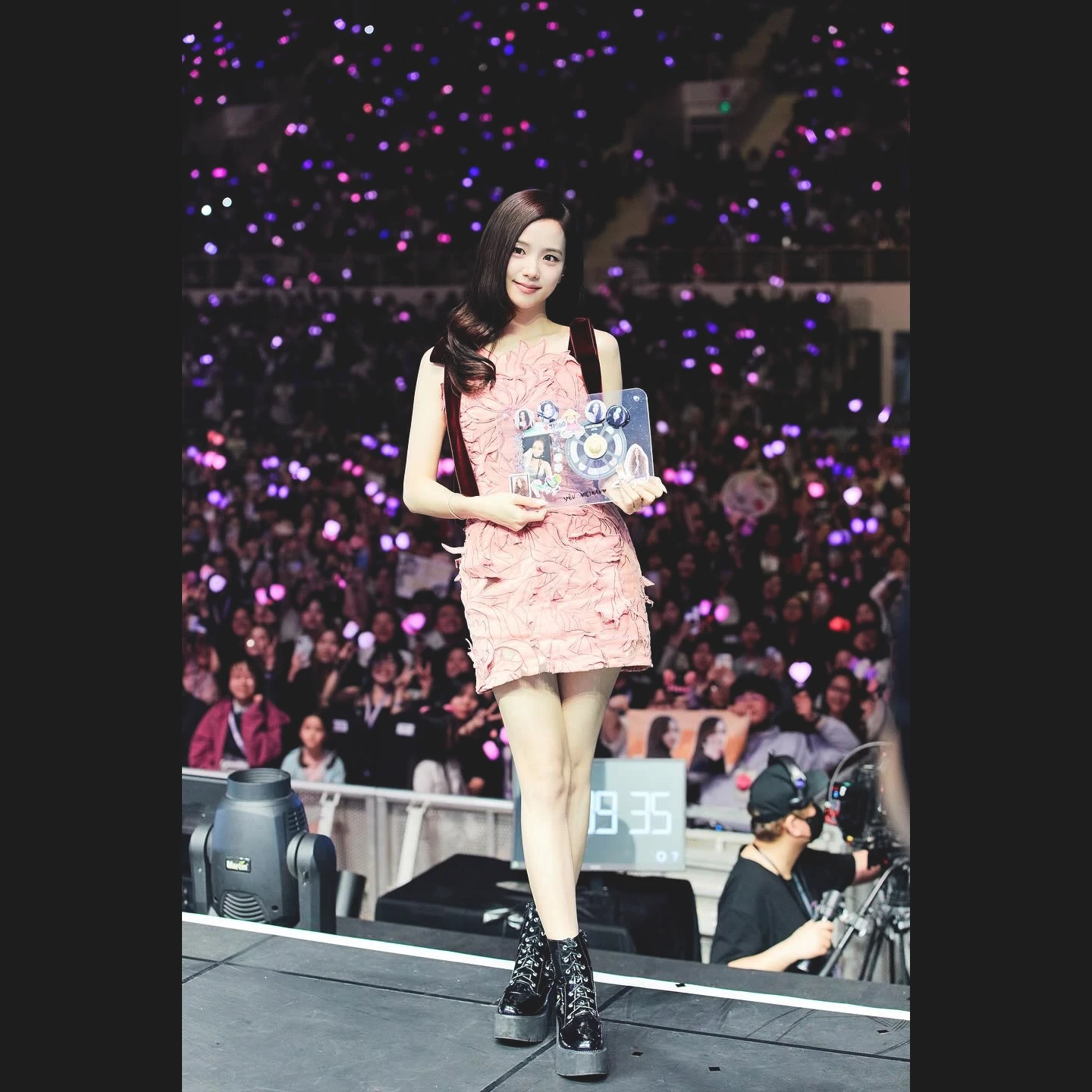 Rosé Blackpink làm bẽ mặt Jisoo ở Met Gala, chị cả phải lắc đầu - Hình 6