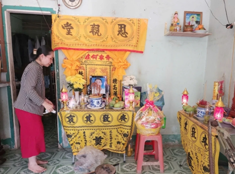 Cô ruột n.ữ sin.h Vĩnh Long tung tin nhắn của em trai, tài xế nói câu vô cảm? - Hình 2