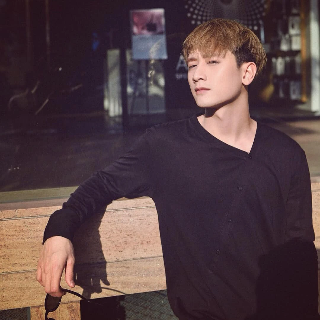 Huy Ma tình cảnh đáng thương hậu mắc bệnh thế kỷ: Lay lắt ở Thái, GĐ bỏ mặc? - Hình 1