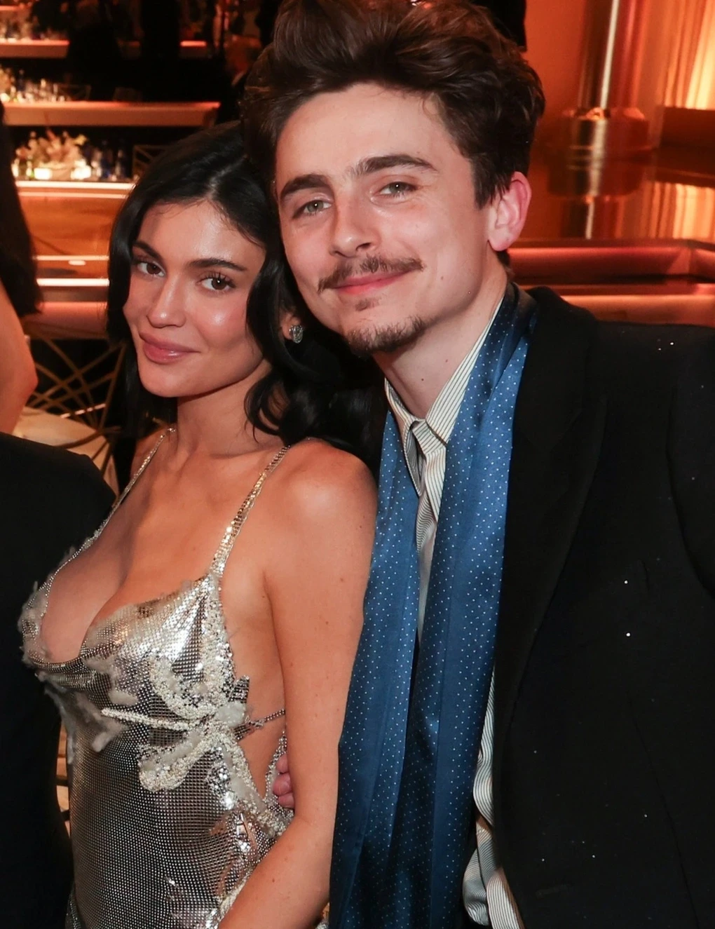 Kylie Jenner lần đầu đi thảm đỏ với Timothée Chalamet, quê xệ vì 1 điều - Hình 6