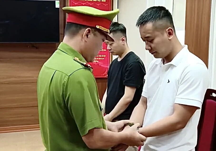 Nam Hoàng lộ tình hình Quang Linh trong tù, oan ức thay em, liên quan Mr Pips? - Hình 5