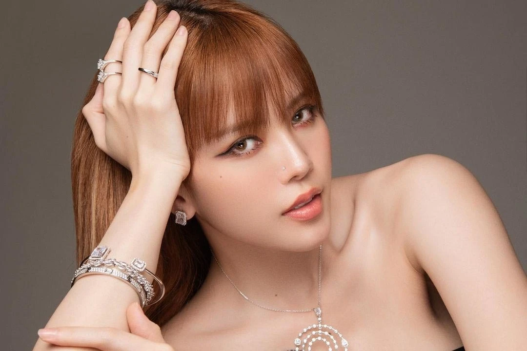 Thiều Bảo Trâm 8 năm mang mac tình tin đồn Sơn Tùng, ca hát bao năm vẫn nhạt - Hình 1