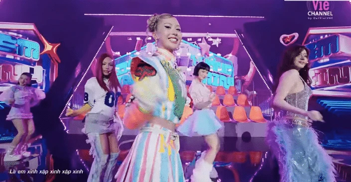Loạt nhân tố mới của Em Xinh gây bất ngờ, hát - rap ăn đứt dàn sao khủng đội Bích Phương - Hình 2