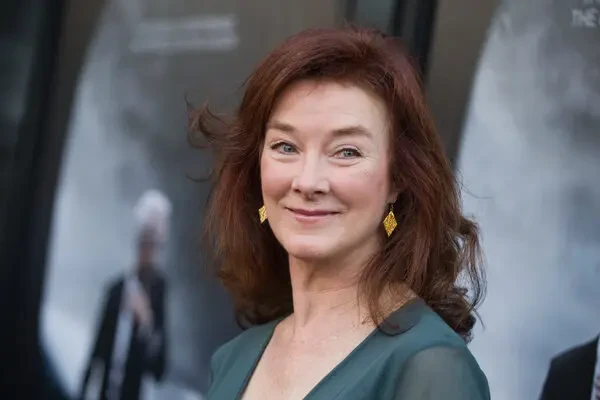 Valerie Mahaffey diễn viên kỳ cựu của truyền hình Mỹ qua đời để lại di sản đồ sộ - Hình 3