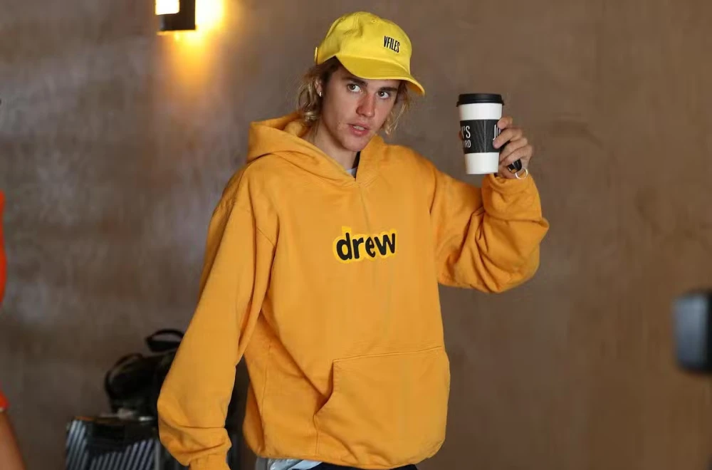 Justin Bieber lộ ảnh như bị bẻ cong, vật lộn với sức khỏe tâm thần đáng lo - Hình 7