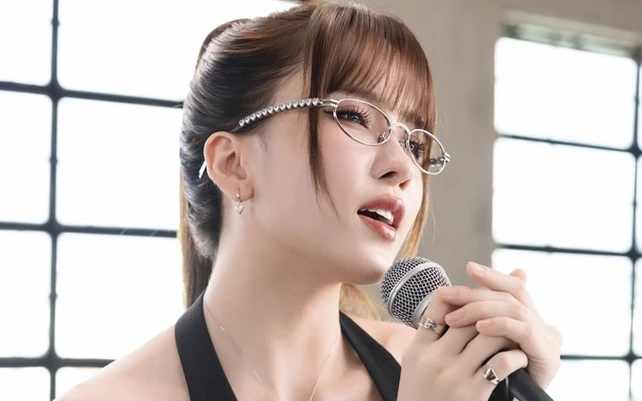 Tình cũ Sơn Tùng kém duyên, 1 Chị Đẹp tắt điện tại chỗ, fan chê bị bỏ là đúng - Hình 7