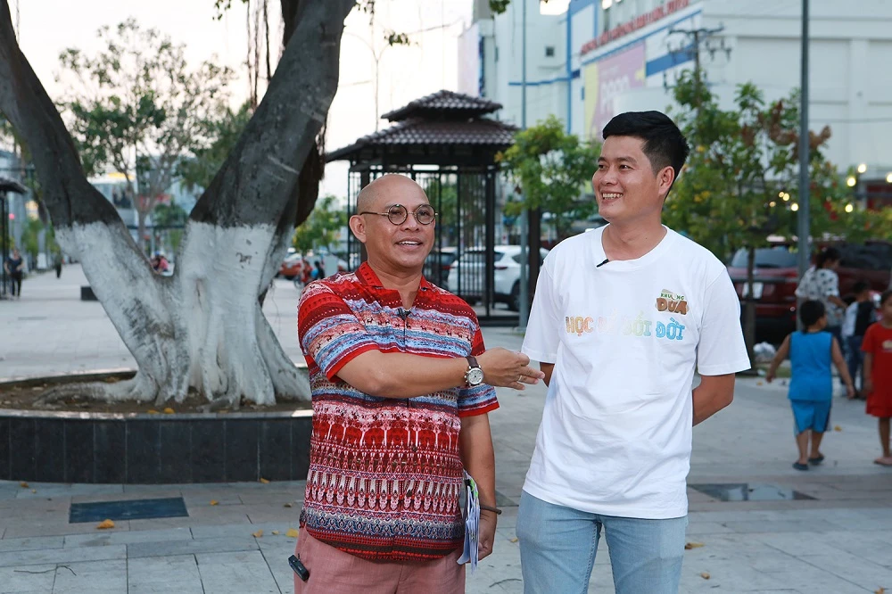 Color Man phá sản, giờ đi nhờ vả Khương Dừa, nhân viên cũ từ chối, phán câu sốc? - Hình 5