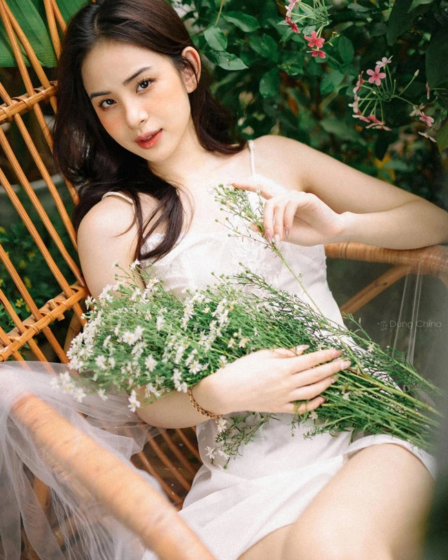 Hương Liên nhan sắc gây bão The Face, bỏ Tuấn Ngọc, giờ làm dâu hào môn danh giá - Hình 1