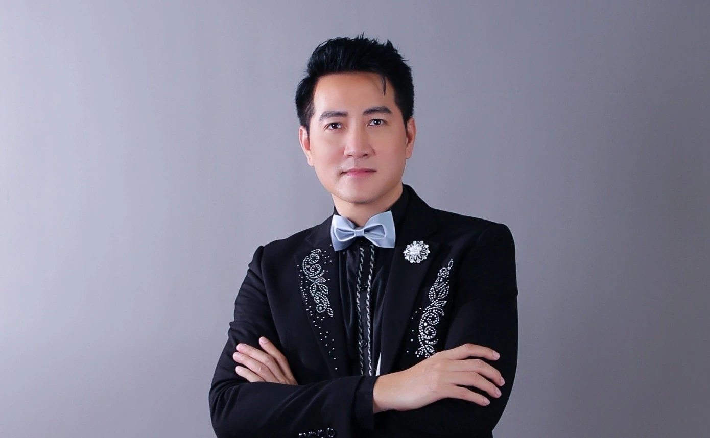 Nguyễn Phi Hùng: Kín tiếng, không scandal, nghi sắp cưới mẹ đơn thân Ngọc Lan - Hình 6