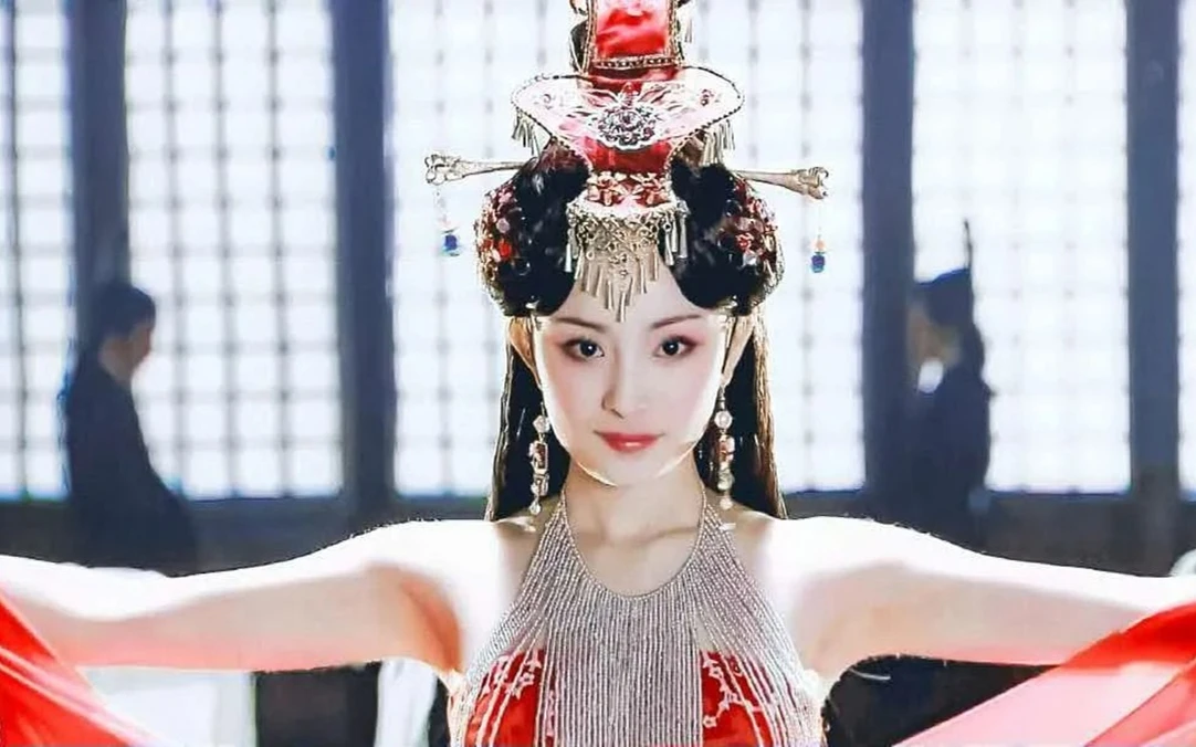 Trộm lắc đầu khi nhắc Vương Chiêu Quân, lý do liên quan một bí mật ở phần mộ? - Hình 7