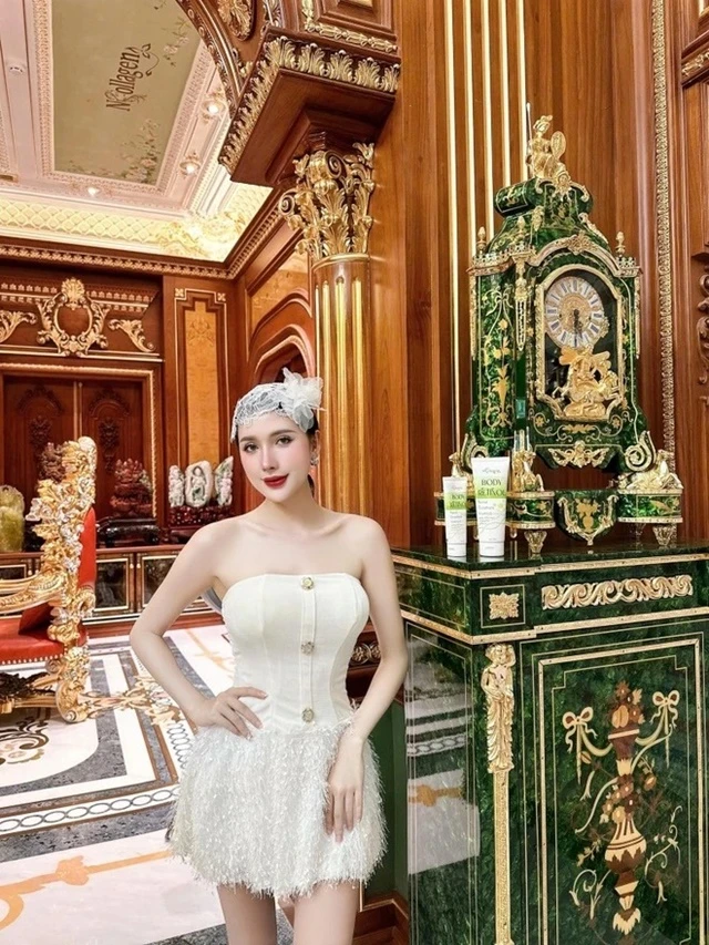 Chủ nợ Ngân Collagen đưa ra thông báo khẩn, ,đòi 3 mặt 1 lời - Hình 1