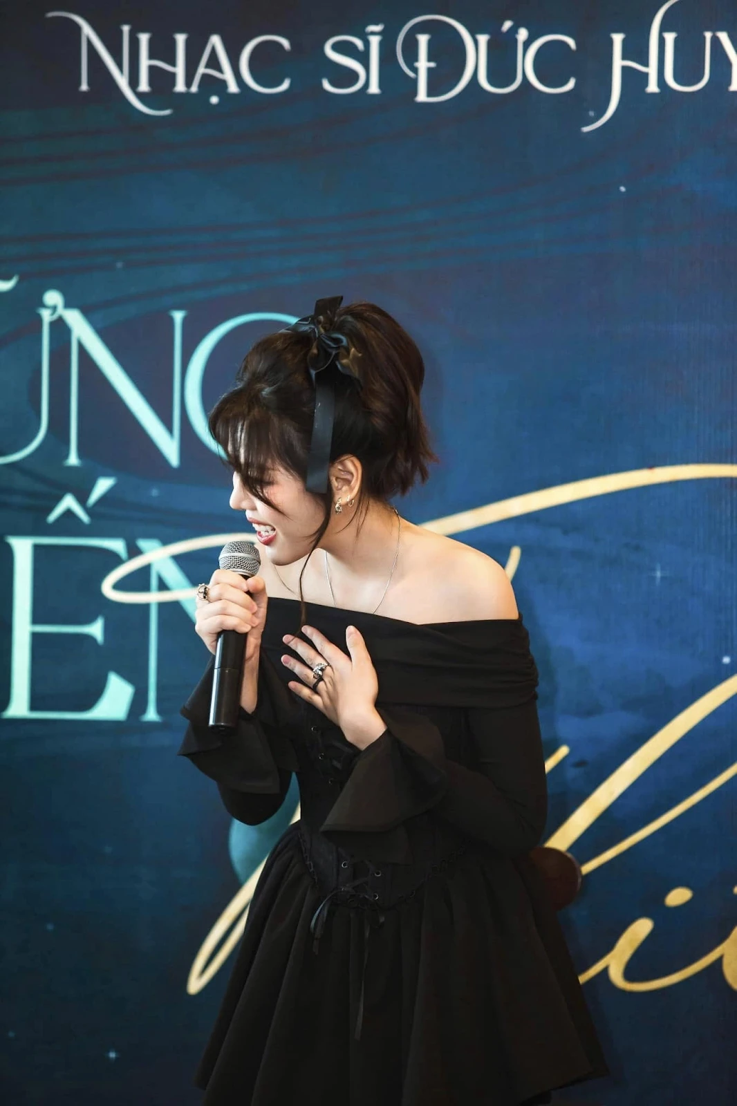 Muộii: từng nhận vé vàng tại VietNam Idol, gây sốt Em Xinh mơ ước mua nhà cho mẹ - Hình 4