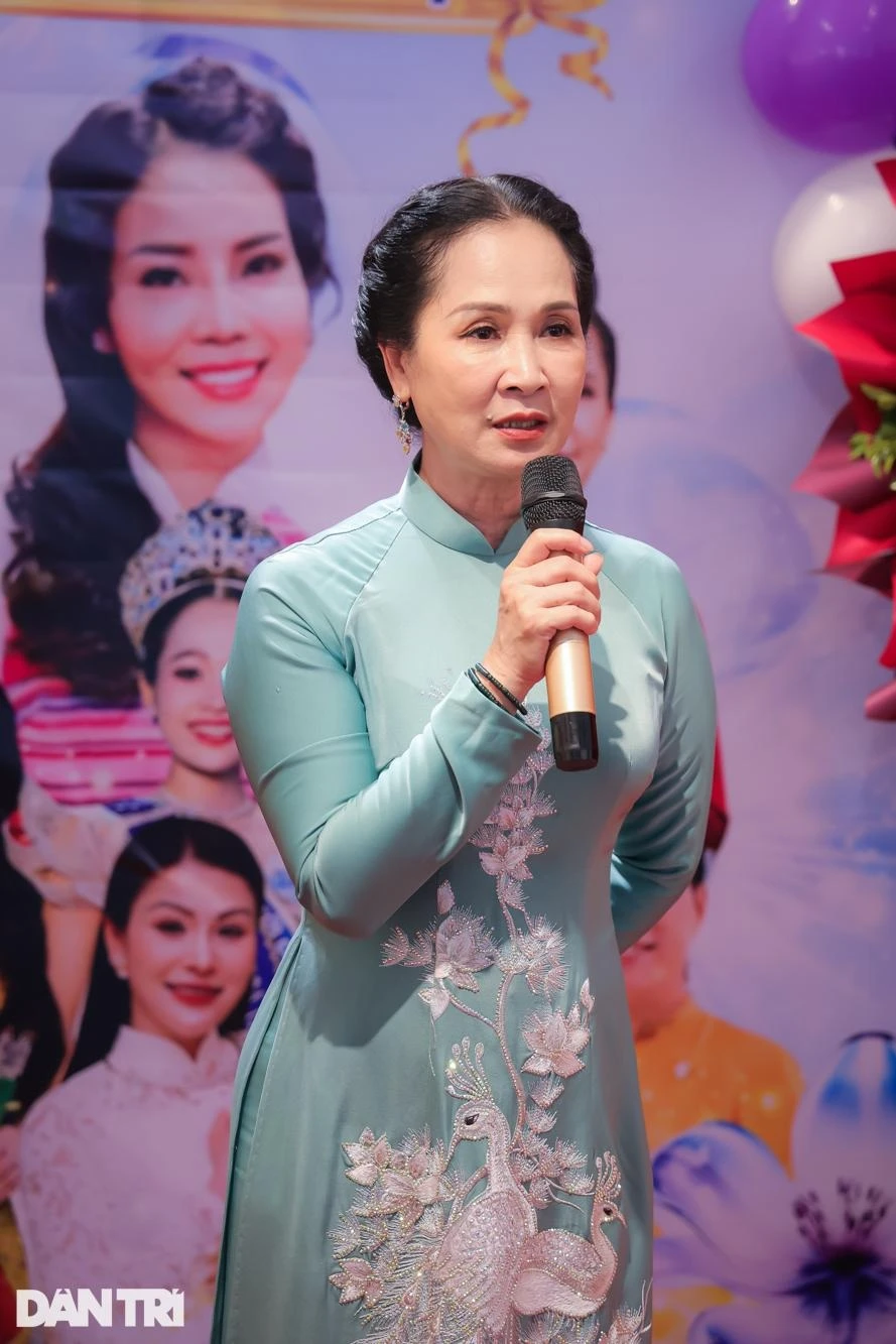 NSND Lan Hương: Nghỉ hưu rồi, tôi tìm niềm vui từ những điều giản dị - Hình 1
