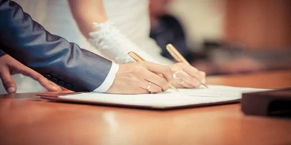 Chàng trai dính lưới tình bà dì U40, 1 lần đò, cưới về mới biết sướng như tiên - Hình 6