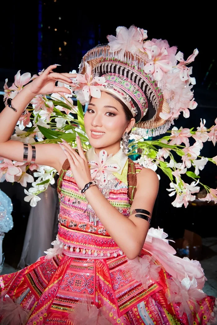 Miss Cosmo gần chung kết, hai người đẹp bất ngờ bỏ thi, lý do sốc! - Hình 2