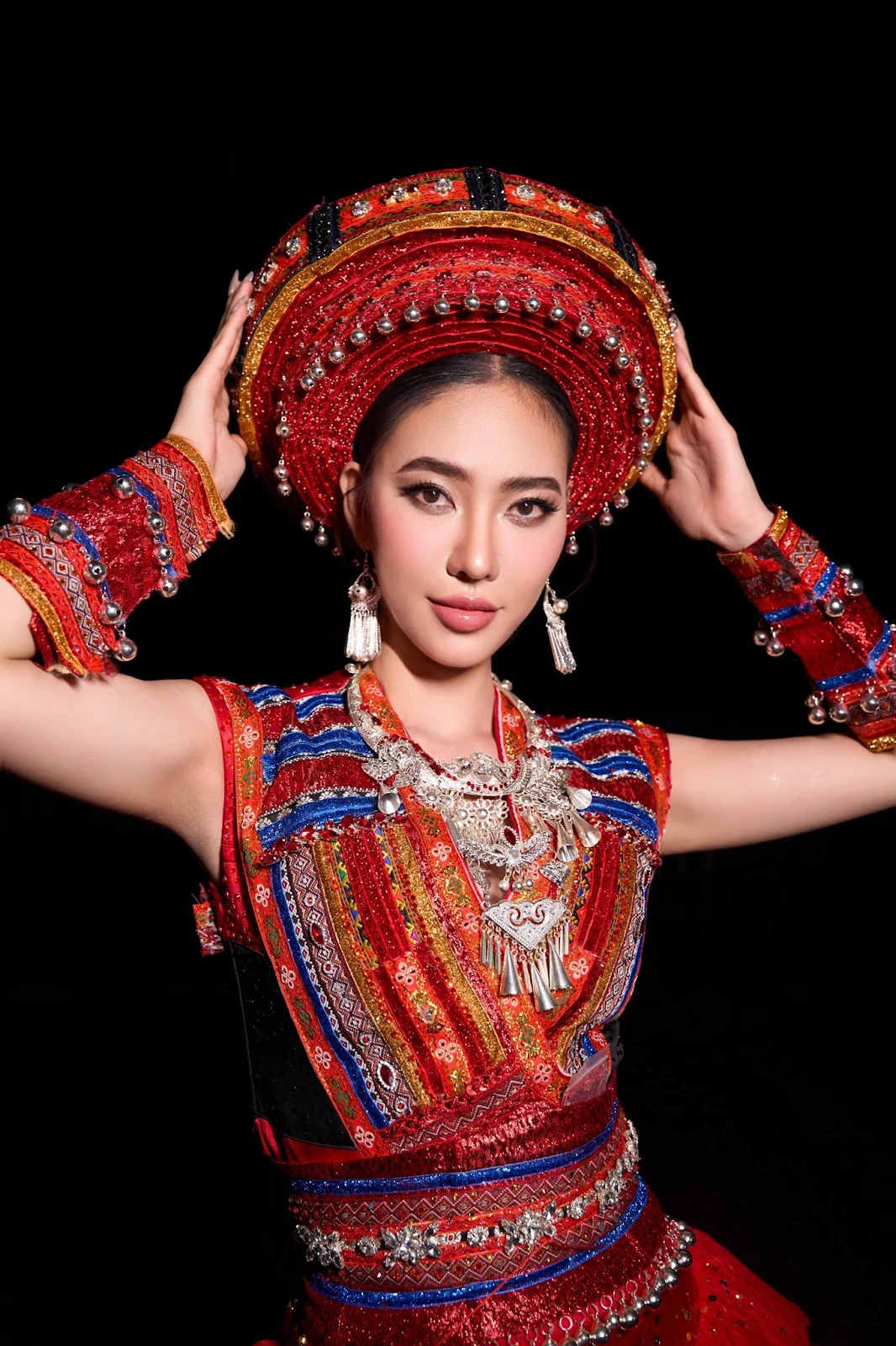 Miss Cosmo gần chung kết, hai người đẹp bất ngờ bỏ thi, lý do sốc! - Hình 5