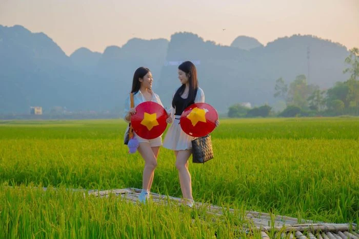 Quảng Bình: Độc đáo trải nghiệm du lịch giữa hương lúa đồng quê - Hình 8