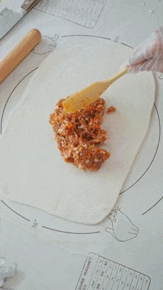 Bữa sáng nuôi dưỡng tỳ vị: Món bánh hoa cuốn nhân thịt củ mài, dễ làm lại cực kỳ tốt cho sức khỏe cả nhà - Hình 11