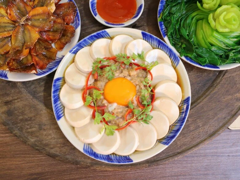 Hôm nay nấu gì: Bữa tối không chỉ ngon mà còn đẹp mắt - Hình 3