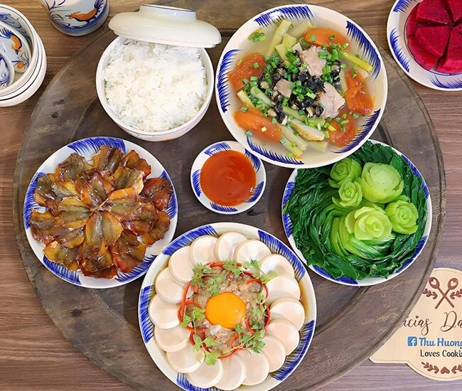 Hôm nay nấu gì: Bữa tối không chỉ ngon mà còn đẹp mắt - Hình 1