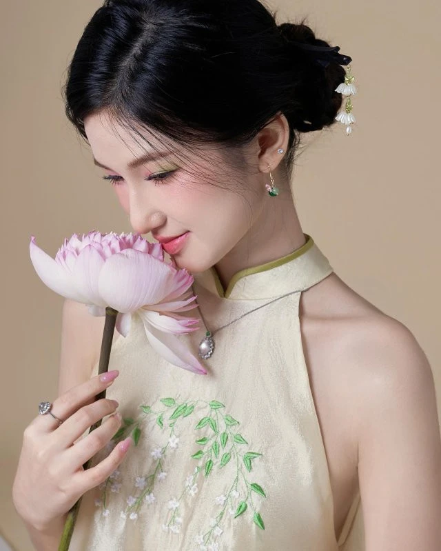 Nàng Mơ: từ hot girl thị phi lột xác thành tiểu tiên nữ, vẫn tranh cãi 1 điều - Hình 1