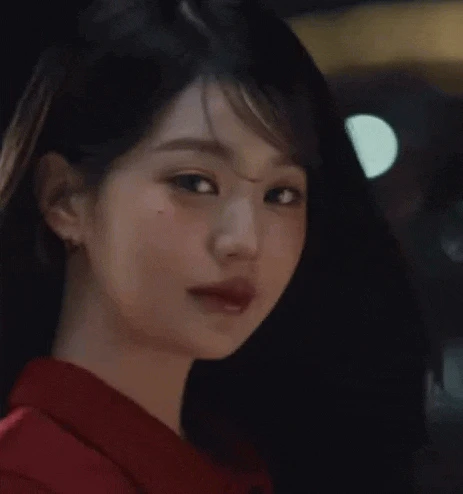 Công chúa Jang Won Young bơm môi đến không thể cười nổi? - Hình 4