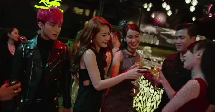 Lộ diện nàng thơ mà cả anh em Sơn Tùng - MONO đều mê mẩn - Hình 3