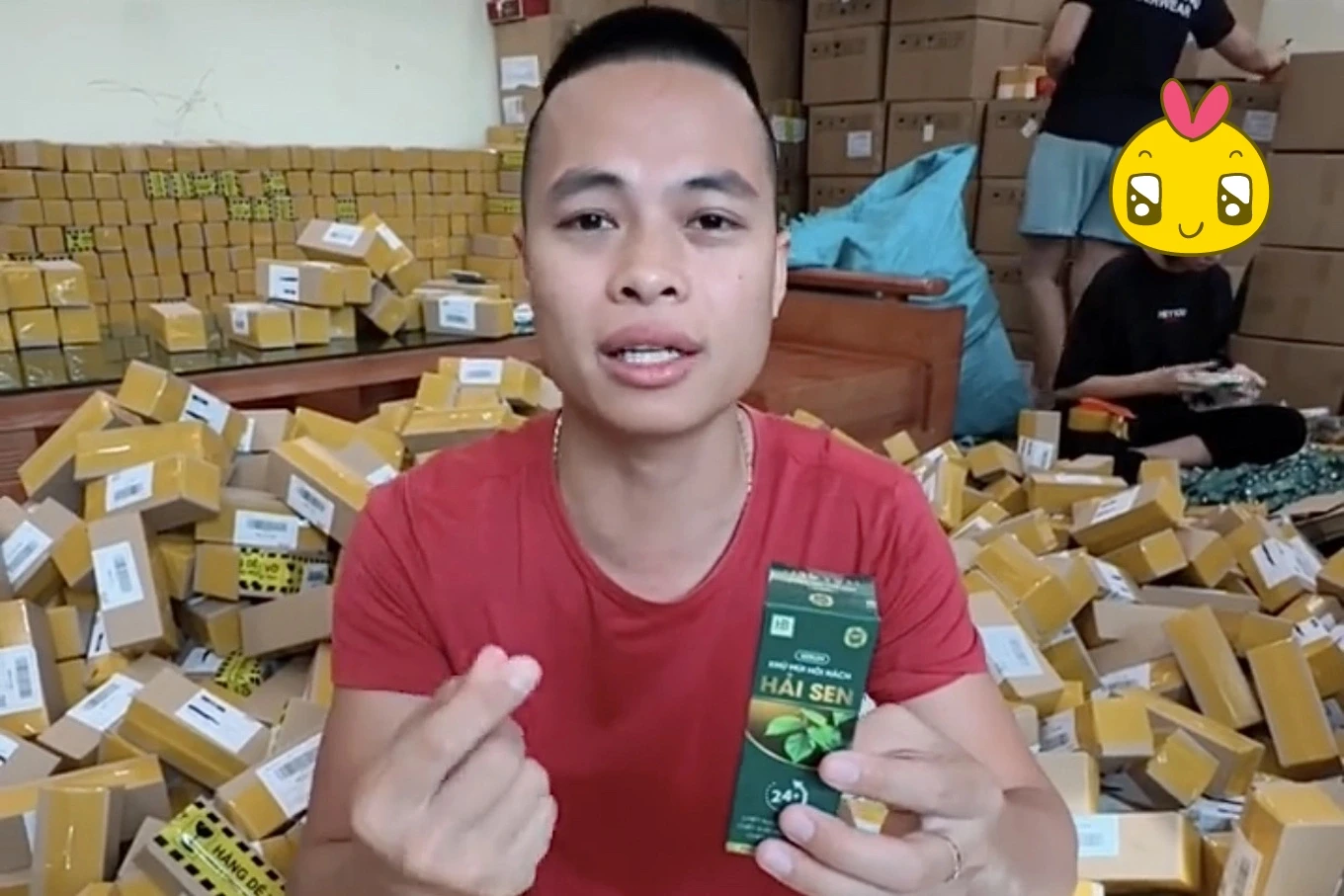 Siro ăn ngon Hải Sen bị tóm, loạt mẹ bỉm mua hàng sốc, mang con đi kiểm tra - Hình 1