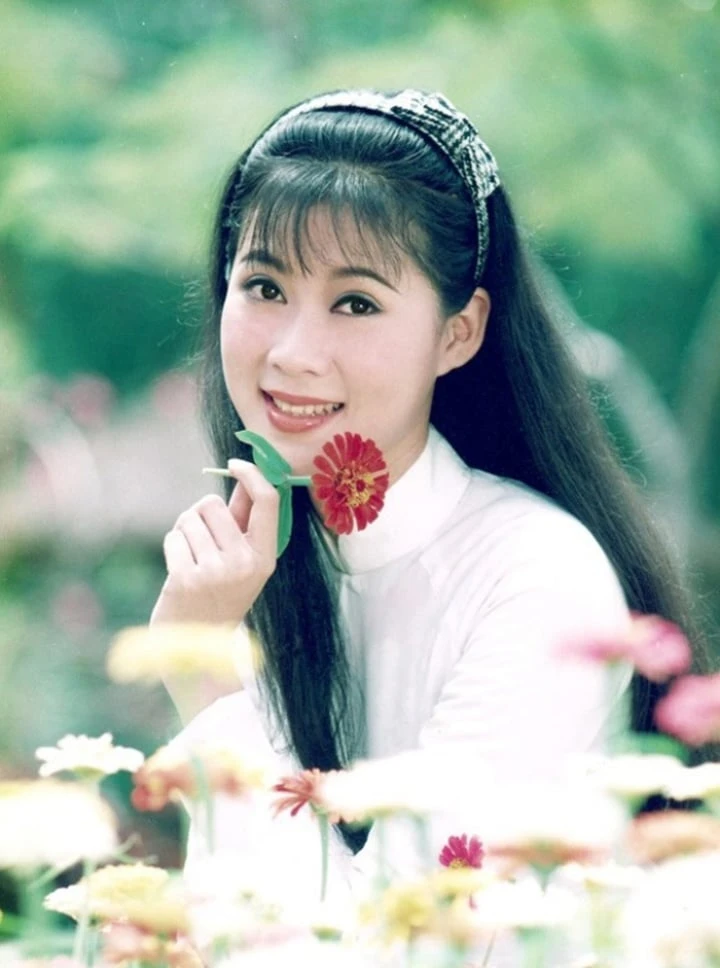 Diễm Hương vợ màn ảnh của Lý Hùng, 1997 biến mất khỏi showbiz giờ ra sao? - Hình 1