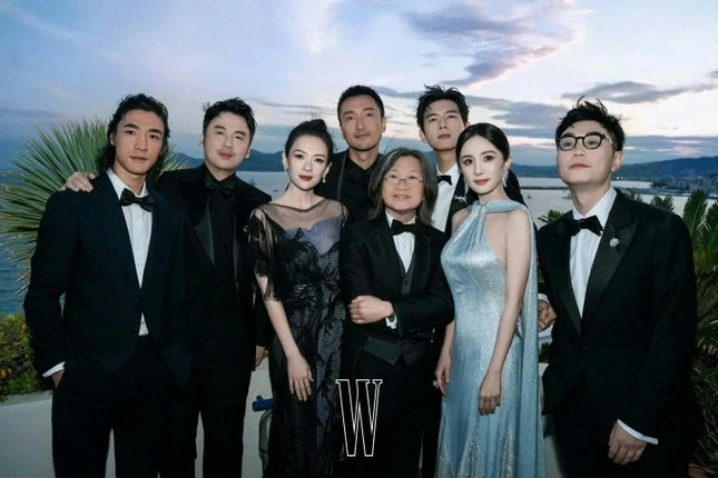 Dương Mịch: Từ Hồ Tiên đẹp nhất giờ rớt đài, nịnh hót đàn chị, chèn ép đàn em - Hình 7