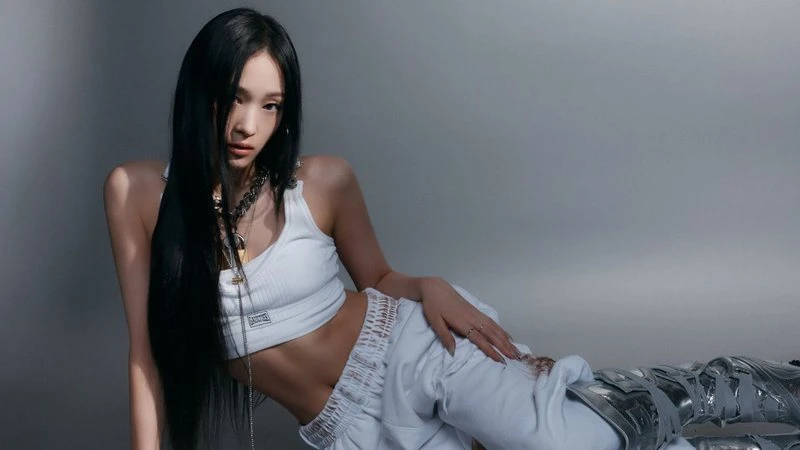 Annie Moon: Công chúa tài phiệt vừa debut đã rộ clip trai lạ, nguy cơ bay màu - Hình 7
