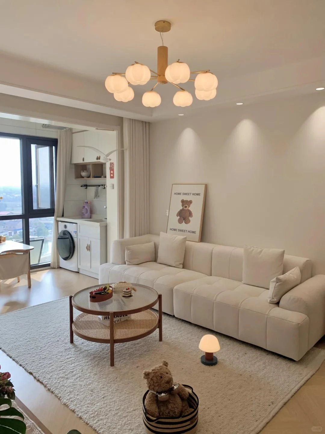 Bà nội trợ khoe ngôi nhà nhỏ ấm cúng cùng mẹo lưu trữ khiến ai cũng thốt lên: Chuyển đến đây rồi thì chẳng muốn ra ngoài nữa - Hình 3