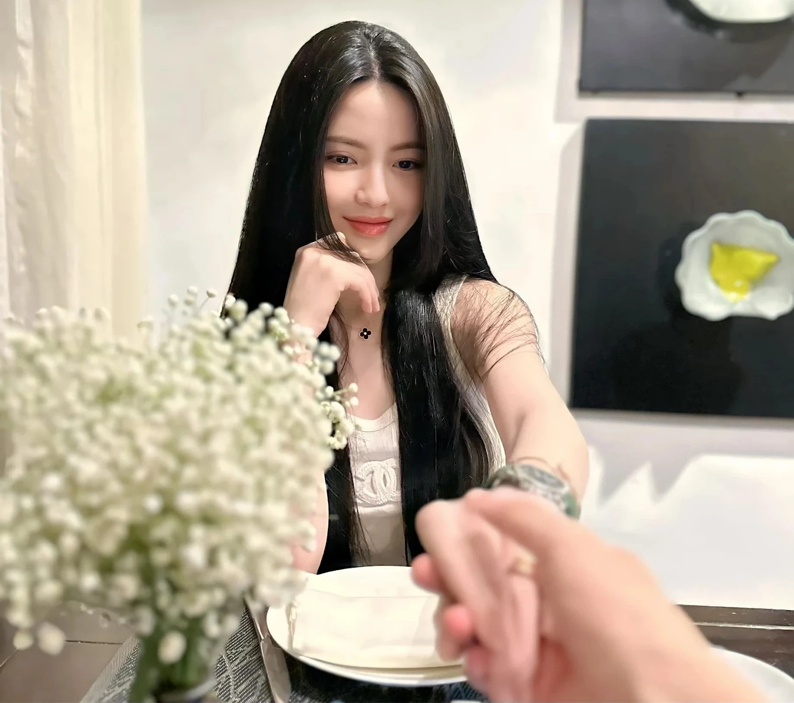 Chu Thanh Huyền bị hại sau ồn ào trốn thuế, tung cảnh báo mới gây hoang mang - Hình 1
