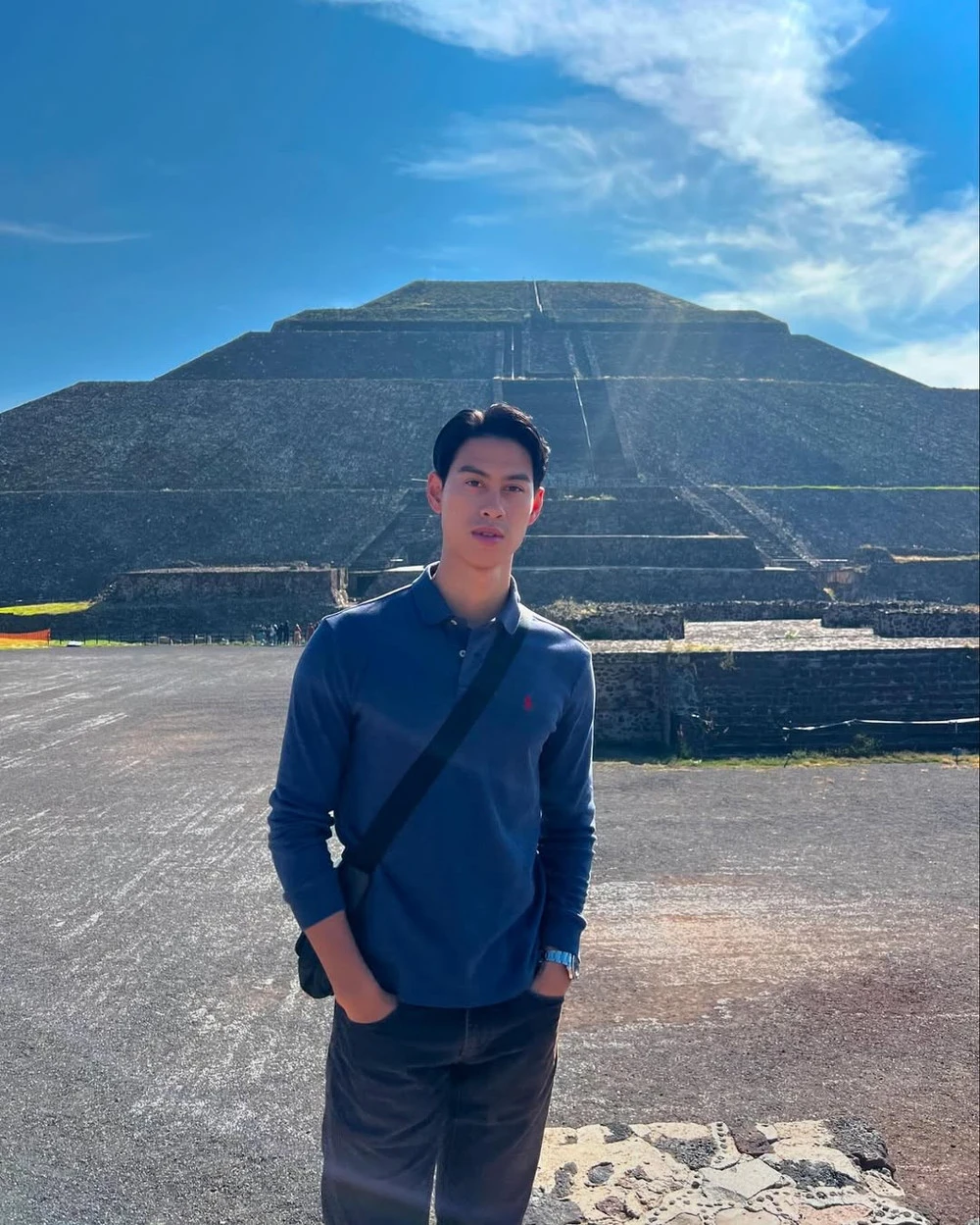 Danh tính tình tin đồn Tân MW, học vấn khủng người thừa kế cơ ngơi bà trùm HH TL - Hình 4