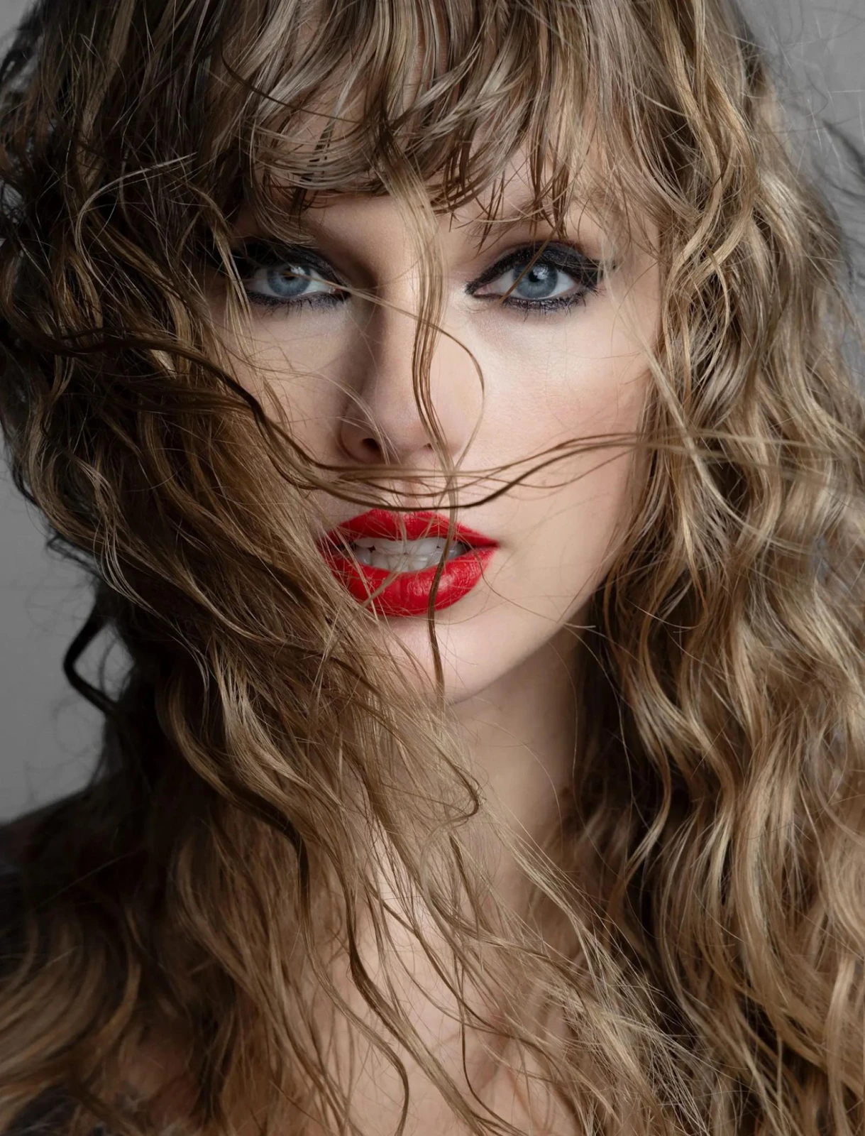Taylor Swift bỏ ra con số khủng chuộc lại những bản hit đầu tay của chính mình? - Hình 5