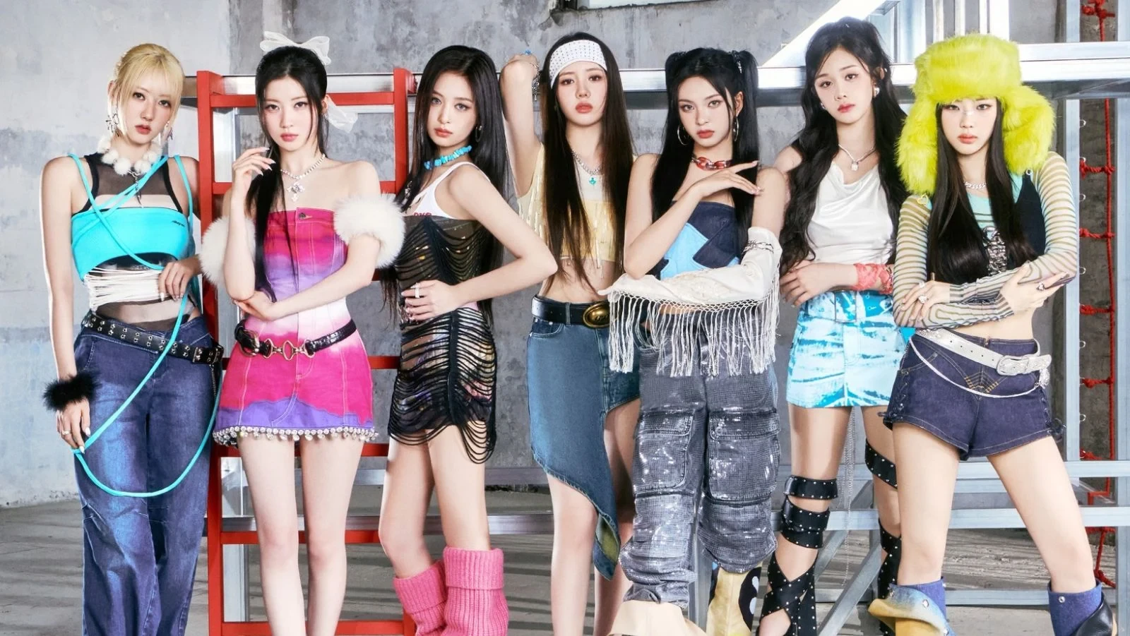 ILLIT tái xuất thất bại, fan đồng loạt quay lưng, bít cửa so với BABYMONSTER? - Hình 7