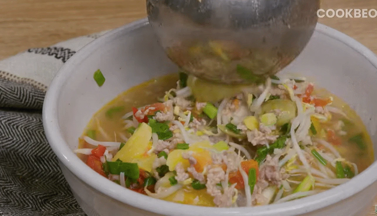 Cách nấu canh chua thịt băm đơn giản nhất, chưa tới 10 phút đã xong, ăn tốn cơm - Hình 4