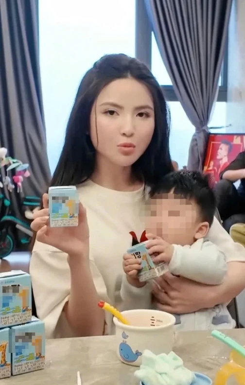 Chu Thanh Huyền khiến dân mạng choáng váng, khi thu về 1,6 tỷ trong 60 phút - Hình 2